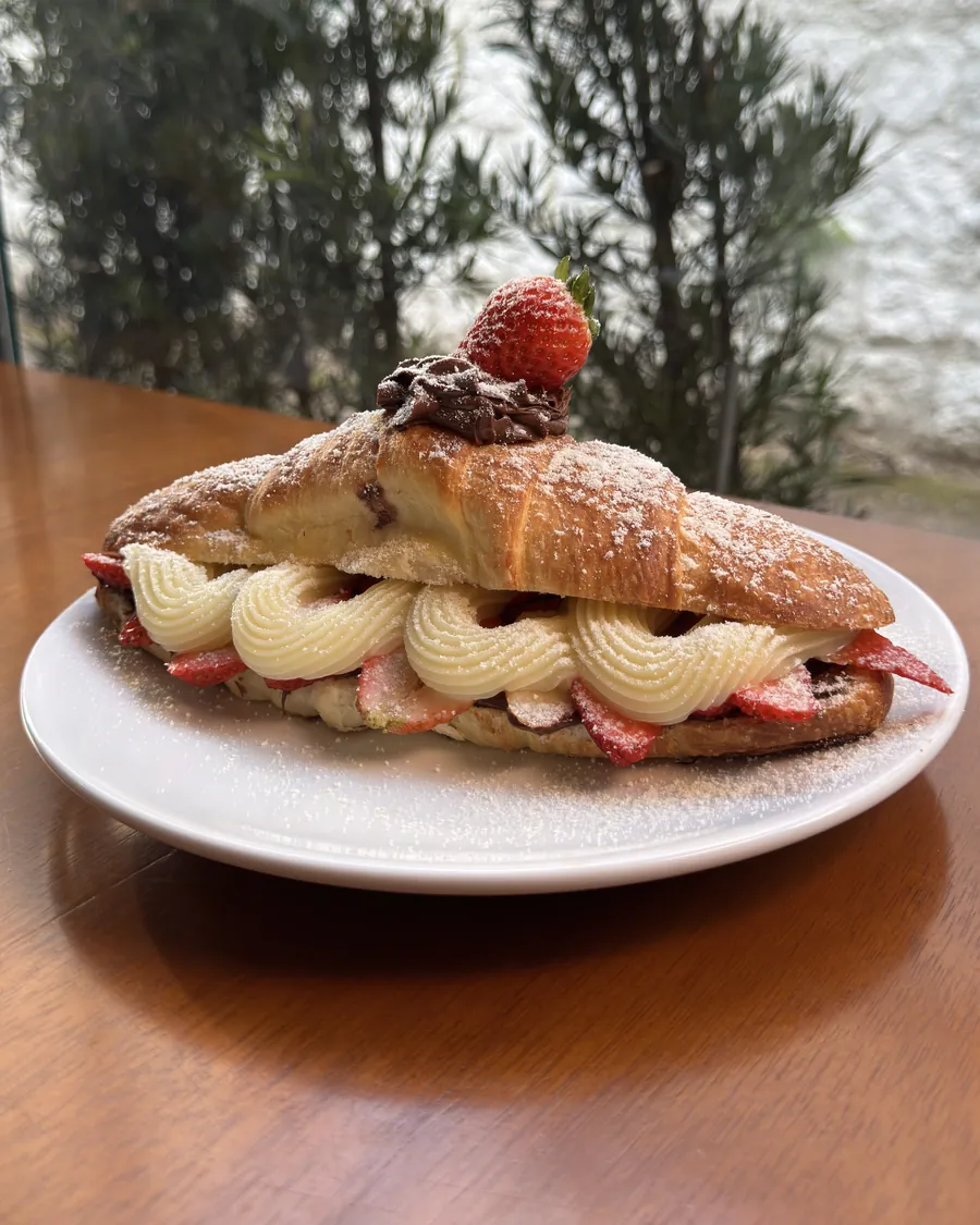 Croissant doce